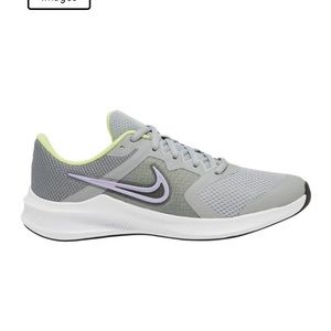 New Nike Eu 40 running shoes